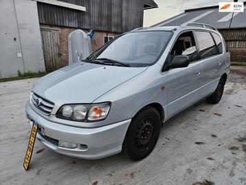 Toyota Picnic 2.0-16V Executive/ airco/ 6 seats/ bj 2001 / E beschikbaar voor biedingen