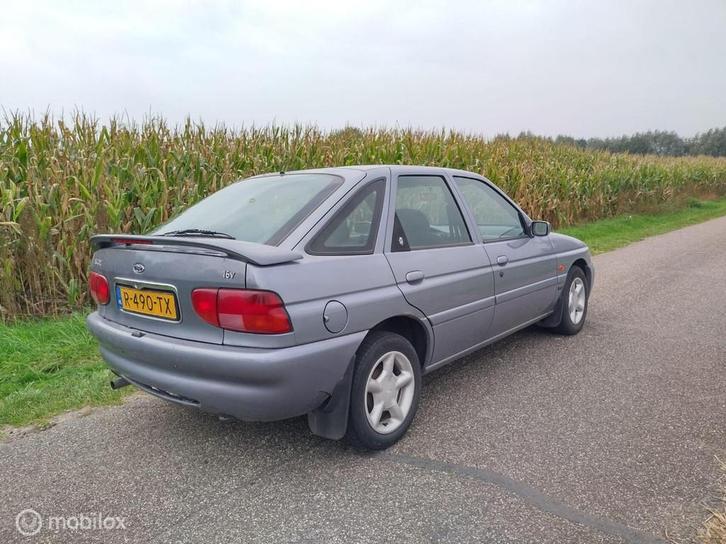 Unieke Ford Escort 1.8, Auto's, Ford, Particulier, Te koop, Escort, Airconditioning, Centrale vergrendeling, Elektrische buitenspiegels