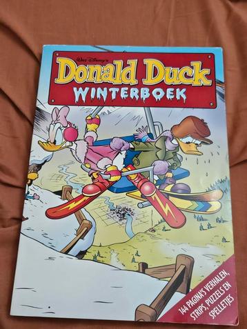 Donald Duck winterboek, zomerboek en pocket beschikbaar voor biedingen