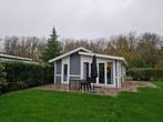 Te koop gezellig chalet in Europarcs Buitenhuizen, Noord-Holland, Recreatiepark, In bos, 2 slaapkamers