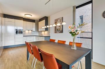 Eettafel Quadra P-120 – €439 massief eiken design beschikbaar voor biedingen