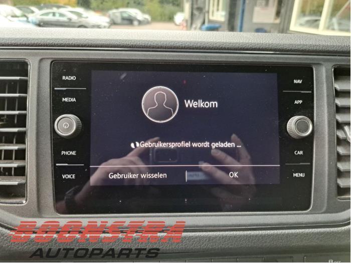 Navigatie Display van een Volkswagen Crafter (Crafter 17-), Auto-onderdelen, Elektronica en Kabels, Volkswagen, Gebruikt, 3 maanden garantie