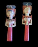 Authentieke houten wandbeelden Rama en Sita, Verzenden