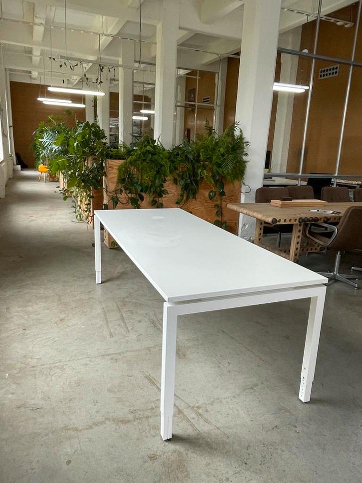ARCA design bureau, Huis en Inrichting, Tafels | Eettafels, Zo goed als nieuw, 200 cm of meer, Vijf personen of meer, Rechthoekig