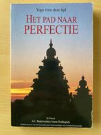 Boek: Het Pad Naar Perfectie (Yoga), Boeken, Gelezen, Instructieboek, Ophalen of Verzenden, Meditatie of Yoga