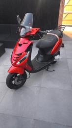 ️Gezocht️ Piaggio zip 172, Fietsen en Brommers, Scooters | Piaggio, Ophalen, Zo goed als nieuw, Zip