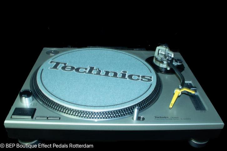 2x Techniks SL-1200 MK2 draaitafel plus Dateq XTC, Audio, Tv en Foto, Platenspelers, Zo goed als nieuw, Platenspeler, Technics