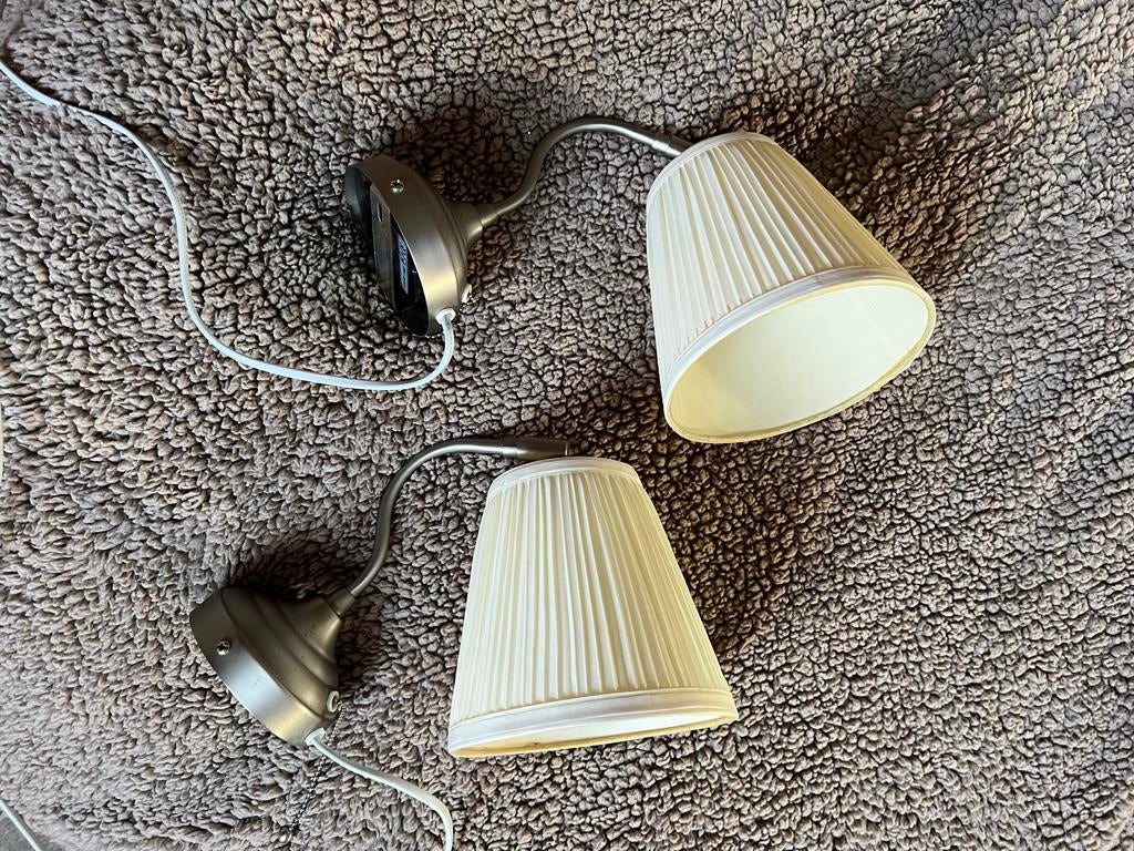 Twee IKEA leeslampjes, Ophalen of Verzenden, Gebruikt, Metaal, Minder dan 100 cm
