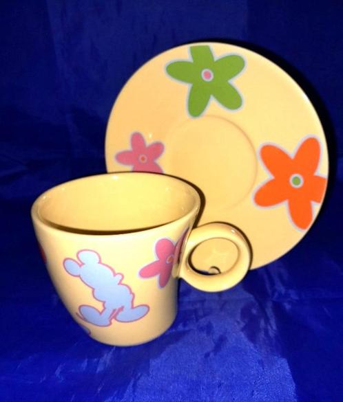Mickey Mouse Disneyland Resort Paris kop en schotels, Verzamelen, Disney, Zo goed als nieuw, Servies, Mickey Mouse, Ophalen of Verzenden