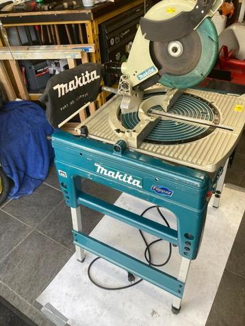 Makita LF1000 Zaagtafel – Gebruikt beschikbaar voor biedingen