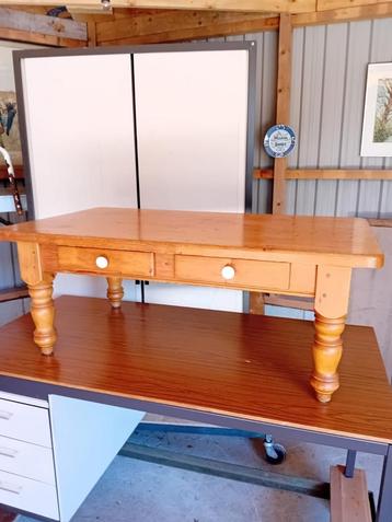 Salontafel met lades - 120x70x48 cm beschikbaar voor biedingen