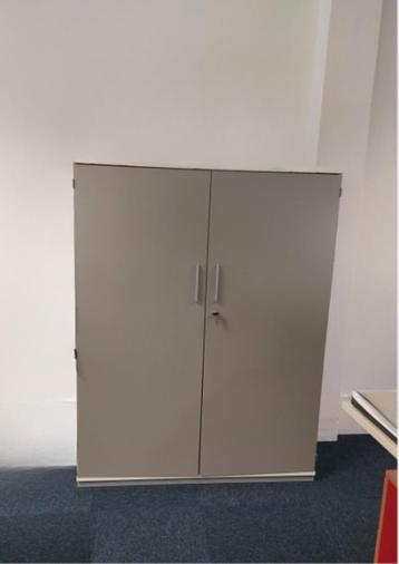 Draaideurkasten Palmberg 157x120x44cm beschikbaar voor biedingen