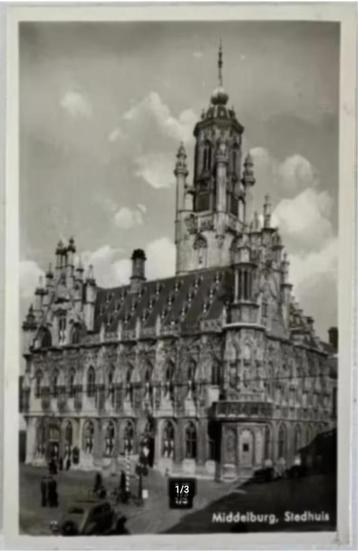 Oude ansichtkaart Middelburg - stadhuis (1956) beschikbaar voor biedingen