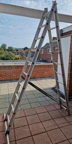 Altrex trap, Doe-het-zelf en Verbouw, Ladders en Trappen, Ophalen of Verzenden, Gebruikt, 2 tot 4 meter