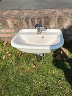Fonteintje, Villeroy & Boch, met kraan en eventueel zuil., Huis en Inrichting, Badkamer | Badkamermeubels, Ophalen, Minder dan 50 cm