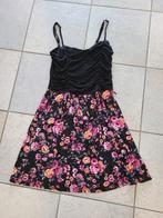 Zwart bloemetjes jurk, Bonprix, maat 36, Kleding | Dames, Jurken, Bonprix, Zwart, Nieuw, Ophalen of Verzenden
