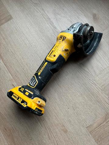 DeWalt DCG405NT Accu Haakse Slijper met accu beschikbaar voor biedingen