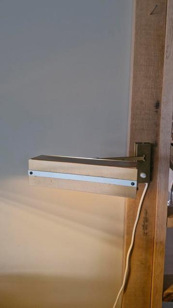 2 Midcentury design Wandlampen beschikbaar voor biedingen