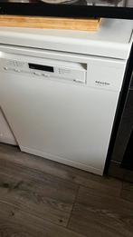 Miele vaatwasser, Witgoed en Apparatuur, Vaatwasmachines, Ophalen, Zo goed als nieuw, Inbouw, Minder dan 85 cm