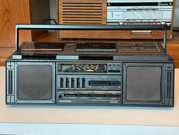 Vintage Siemens RM 836 Radio Cassettedeck beschikbaar voor biedingen