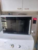 Goede werkende magnetron, Witgoed en Apparatuur, Magnetrons, Gebruikt, Ophalen of Verzenden, Magnetron, Draaiplateau