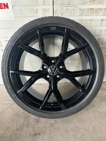 19 inch. VW Golf8 R velg origineel beschikbaar voor biedingen