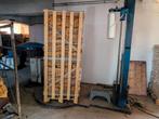 Palletwikkellaar, Ophalen