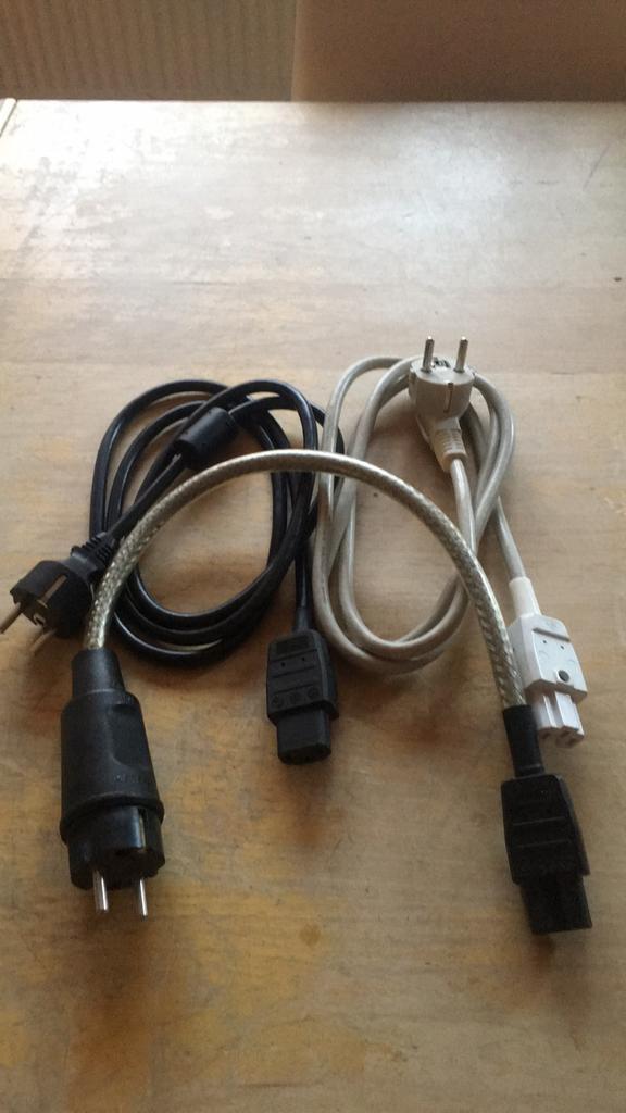 Afgeschermde netkabels, Audio, Tv en Foto, Buizenversterkers, Buis of Buizen, Ophalen of Verzenden