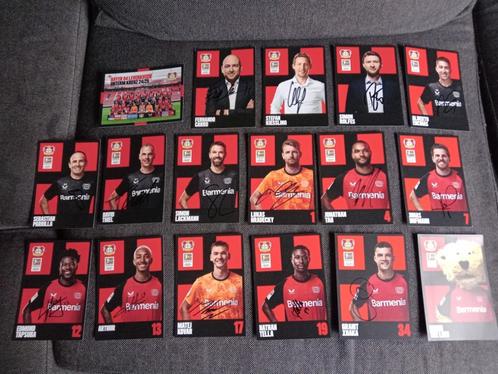 Gesigneerde 2024-2025 spelerskaarten van Bayer Leverkussen, Verzamelen, Sportartikelen en Voetbal, Nieuw, Spelerskaart, Buitenlandse clubs