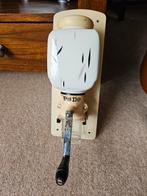 Peter Dienens Wand Koffiemolen € 15,-, Ophalen of Verzenden