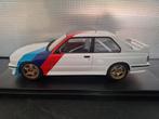 BMW M3 E30 1989 Schaal 1:24, Hobby en Vrije tijd, Modelauto's | 1:24, Overige merken, WhiteBox, Auto, Nieuw