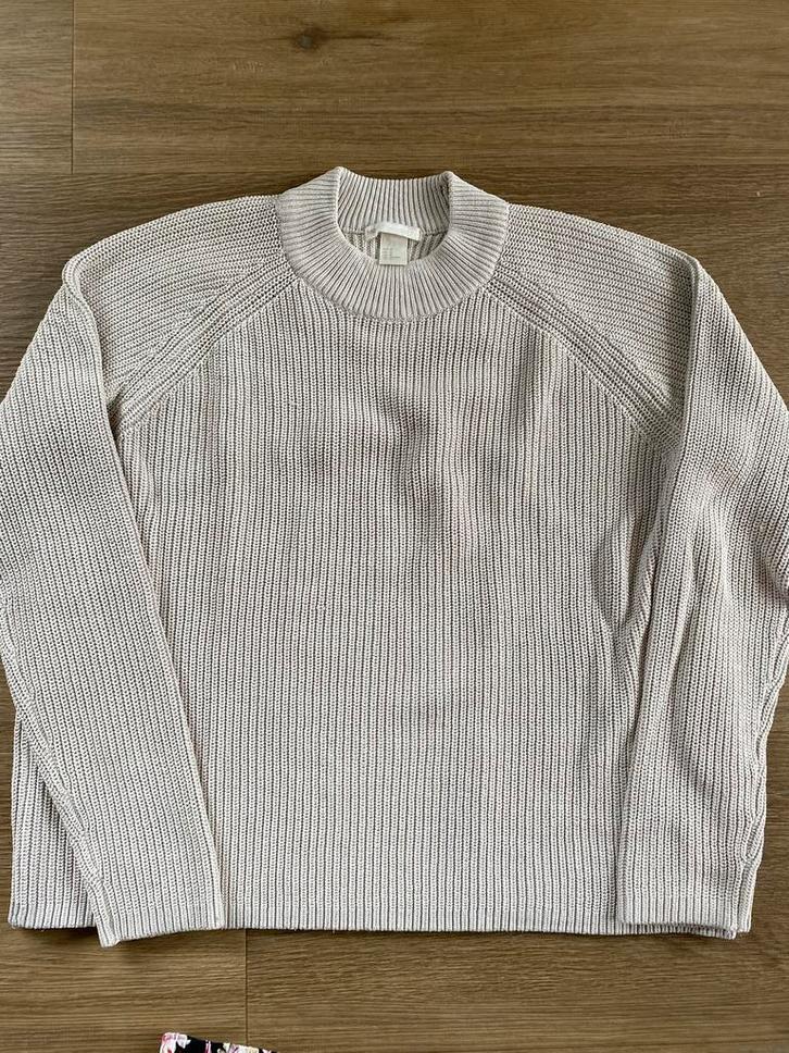 Fijne lichte trui van H&M Basic maat M, Kleding | Dames, Truien en Vesten, Gedragen, Maat 38/40 (M), Beige, Ophalen of Verzenden