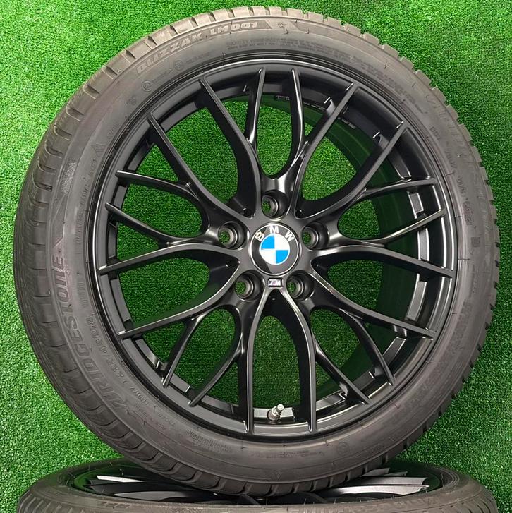 Originele 18 inch BMW 405M velgen winterbanden 3-serie f30, Auto-onderdelen, Banden en Velgen, Banden en Velgen, Winterbanden