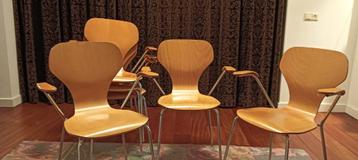 6 Danerka Eetkamerstoelen - Design Klassieker beschikbaar voor biedingen