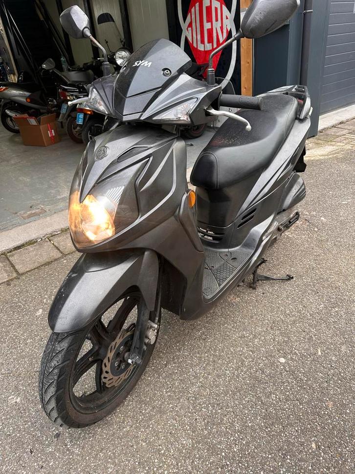Sym Symphony SR 50 - Brom scooter, Fietsen en Brommers, Scooters | Yamaha, Gebruikt, Overige modellen, Maximaal 45 km/u, Benzine
