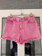 Stoere roze korte broek van spijkerstof maat 42, Kort, Maat 42/44 (L), Nieuw, Ophalen of Verzenden
