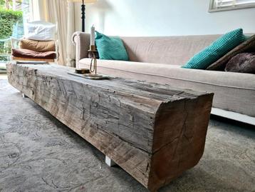 Unieke salontafels - tv-meubels van robuuste houten balken! beschikbaar voor biedingen