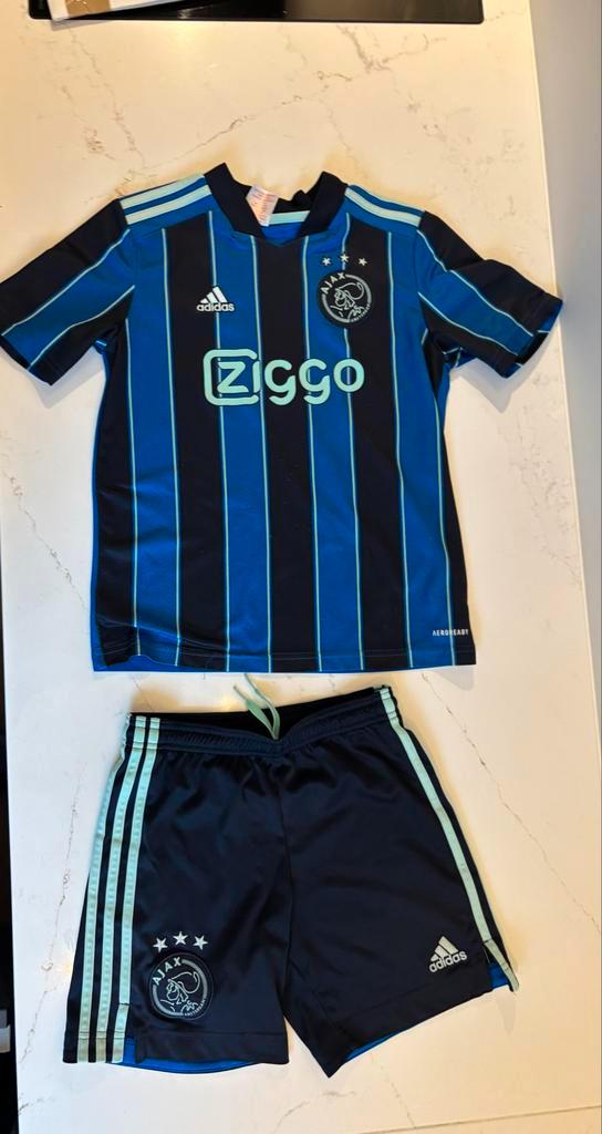 Ajax Amsterdam uit tenue van het seizoen 2021-2022 maat 152, Kinderen en Baby's, Kinderkleding | Maat 152, Jongen of Meisje, Sport- of Zwemkleding