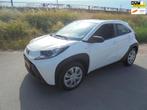Toyota Aygo X Toyota ayco X 1.0 benzine airco Camera 5500 km, Gebruikt, Euro 6, 920 kg, 4 stoelen