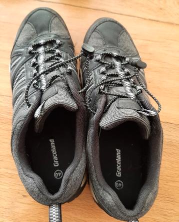 Wandelschoenen, unisex maat 40 beschikbaar voor biedingen