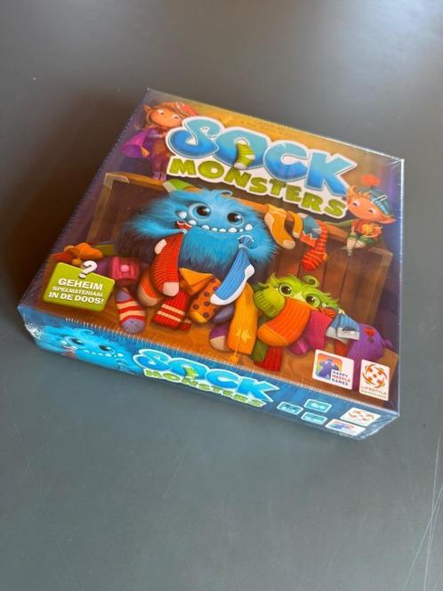 Sock Monsters – Nieuw in seal (NL)​, Hobby en Vrije tijd, Gezelschapsspellen | Bordspellen, Nieuw, Ophalen of Verzenden