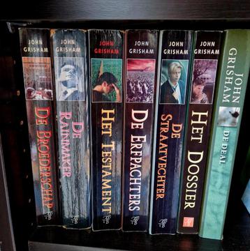 7 boeken John Grisham > 10 euro voor 7 stuks!  beschikbaar voor biedingen