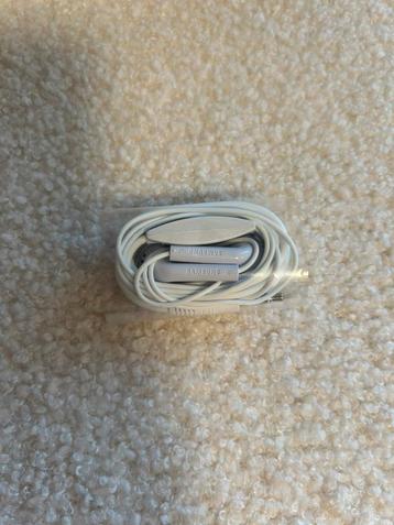 Samsung oortjes beschikbaar voor biedingen