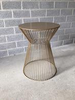 Bijzettafel, goud metaal,  (nachtkastje), 45 tot 60 cm, Minder dan 55 cm, Metaal of Aluminium, Rond