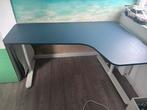 IKEA Hoekbureau Bekant, Huis en Inrichting, Bureaus, Ophalen, In hoogte verstelbaar, Zo goed als nieuw, Bureau