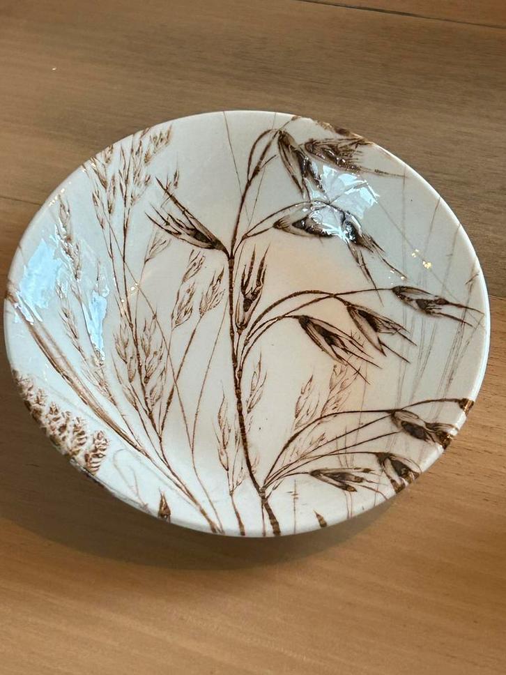 3 vintage schaaltjes wild oats beige, Huis en Inrichting, Keuken | Servies, Zo goed als nieuw, Overige stijlen, Aardewerk, Ophalen of Verzenden