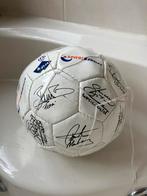 Gesigneerde voetbal Nederlands elftal, Verzamelen, Sportartikelen en Voetbal, Ophalen of Verzenden, Nieuw