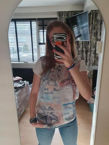 T shirt studio mo met schelpen mt S beschikbaar voor biedingen