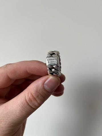 Buddha to Buddha ring Chain maat 19 beschikbaar voor biedingen