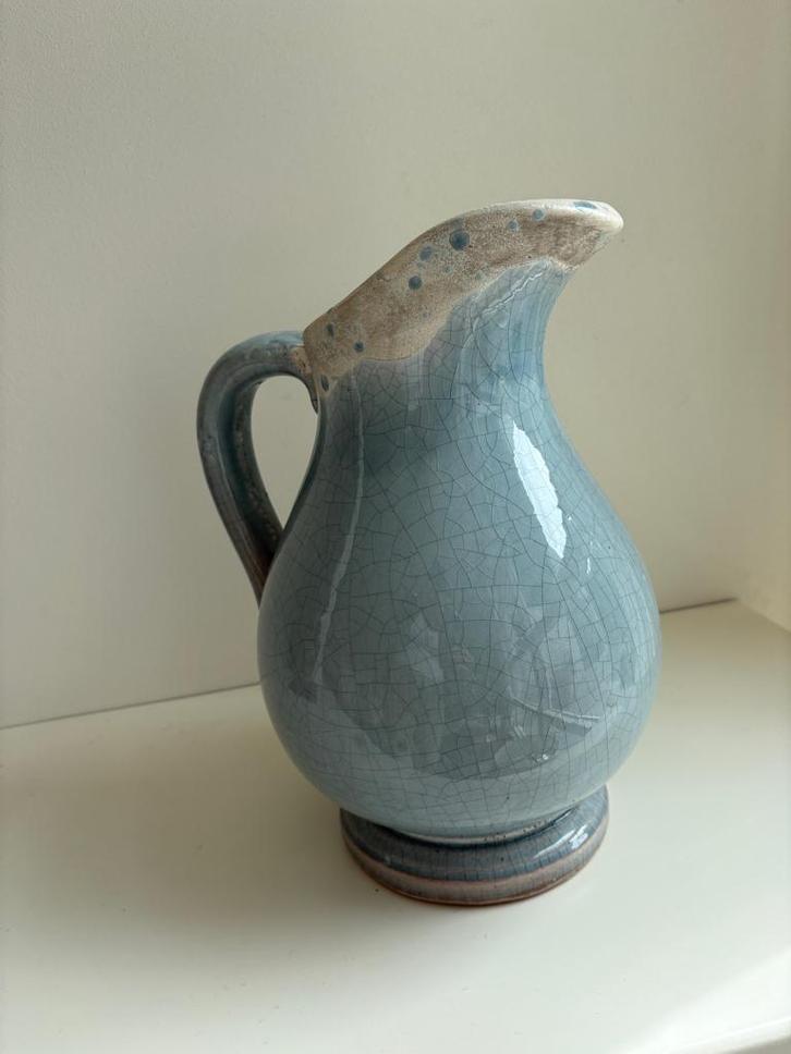 Aardewerk Kan Vaas met oor, lichtblauw, merk Brynxz, Antiek en Kunst, Antiek | Keramiek en Aardewerk, Ophalen